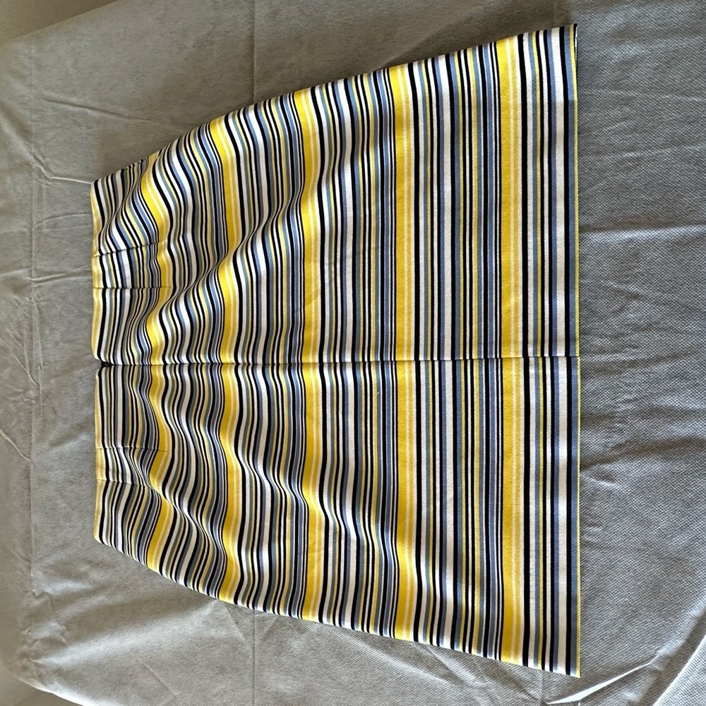 Ann Taylor pencil mini striped skirt, elastic waist band with zipper up the back